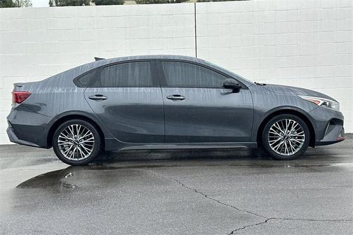 2022 Kia Forte GT-Line