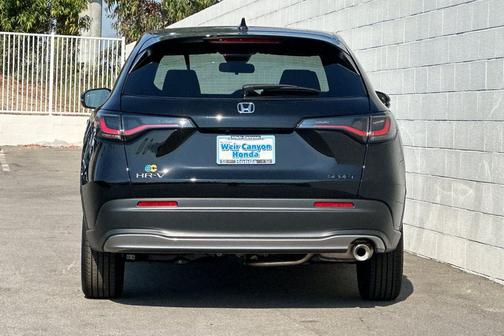 Crystal Black Pearl 2026 Honda HR-V Sport