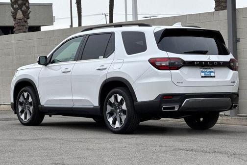 Platinum White Pearl 2026 Honda Pilot Touring
