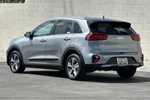 2022 Kia Niro LXS