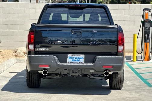 2025 Honda Ridgeline Black Edition