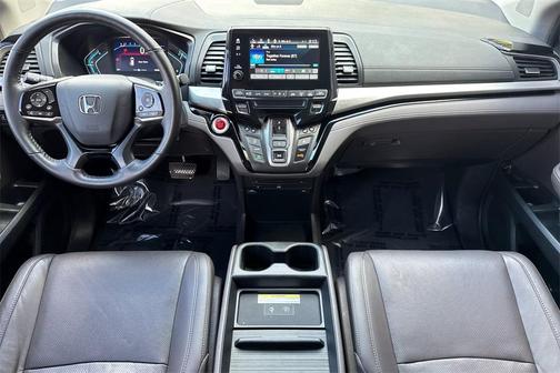 2020 Honda Odyssey Elite
