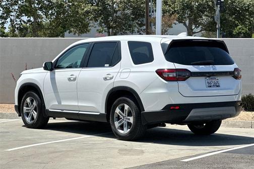 2023 Honda Pilot EX-L 8-Passenger