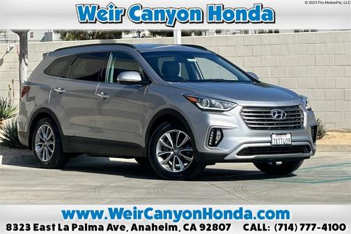 2017 Hyundai SANTA FE SE