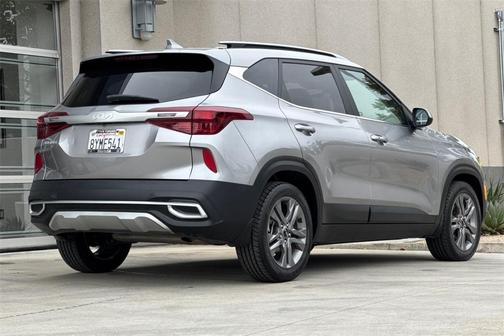 2022 Kia Seltos S