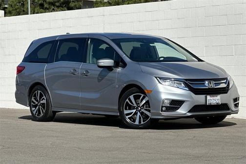 2018 Honda Odyssey Elite