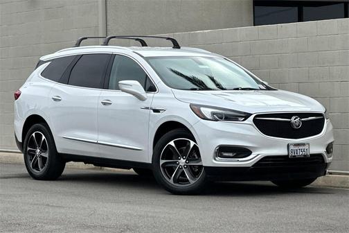 2020 Buick Enclave Essence
