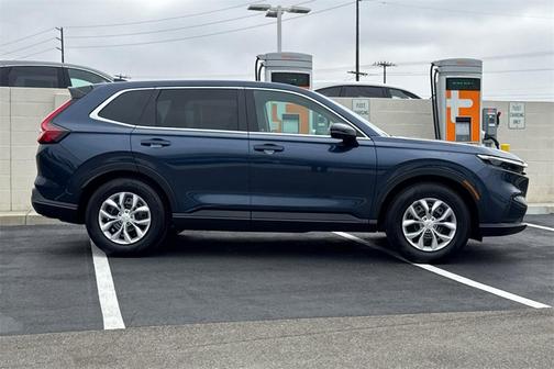 2025 Honda CR-V LX