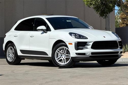 2021 Porsche Macan Base