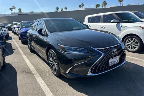 2025 Lexus ES 300h Base