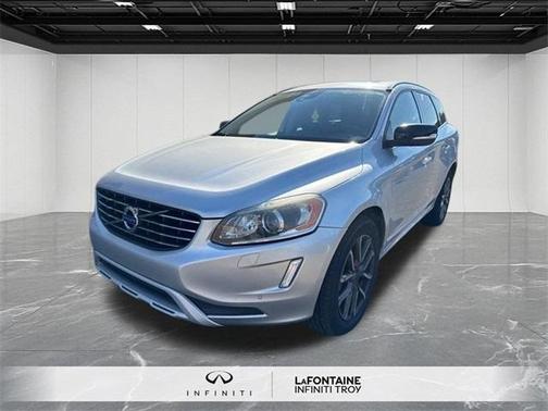 2017 Volvo XC60 T6 Dynamic
