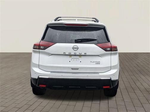 2025 Nissan Rogue Platinum