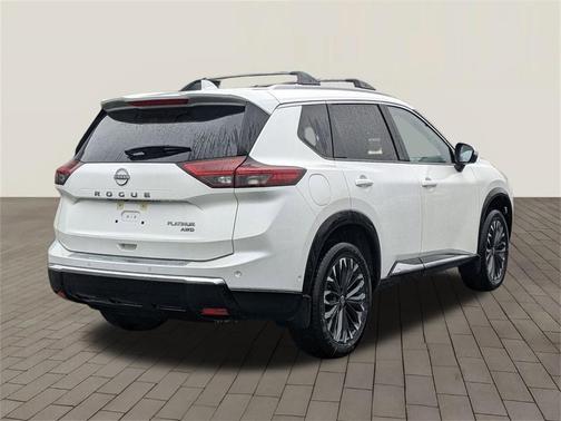 2025 Nissan Rogue Platinum