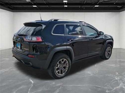 2020 Jeep Cherokee Trailhawk