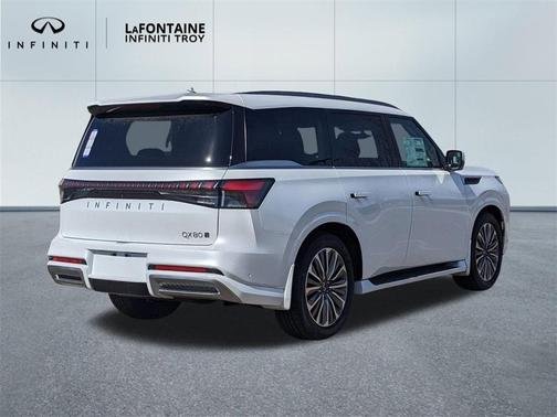 2025 INFINITI QX80 Luxe