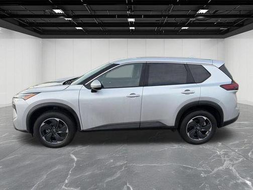 Brilliant Silver Metallic 2025 Nissan Rogue SV