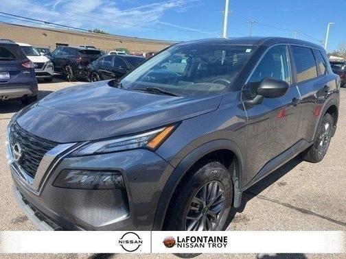 2022 Nissan Rogue S