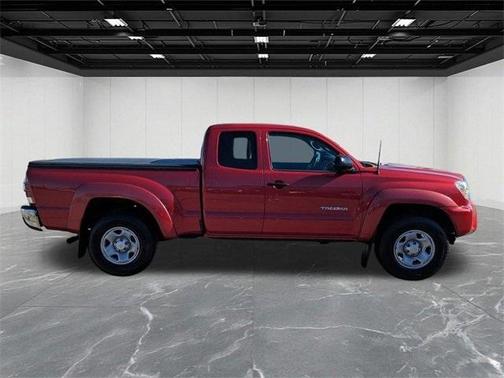 2013 Toyota Tacoma Base