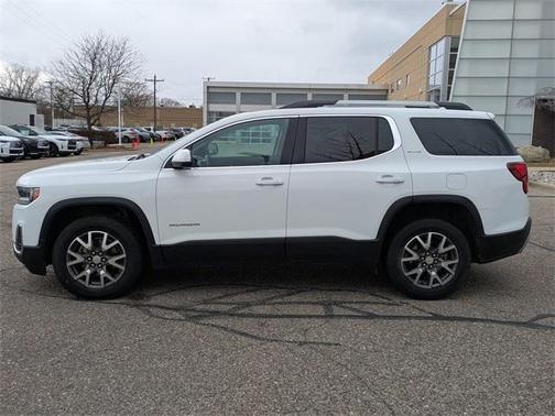2020 GMC Acadia SLE