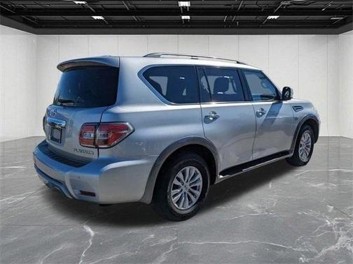 2017 Nissan Armada SV