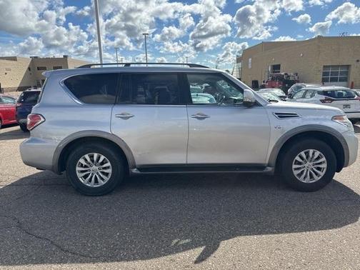2017 Nissan Armada SV