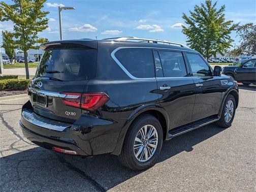 2019 INFINITI QX80 Luxe