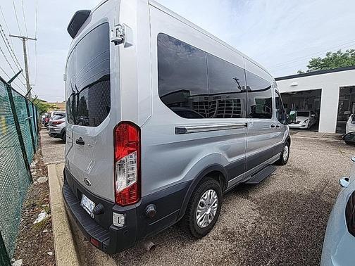 2020 Ford Transit-350 XL