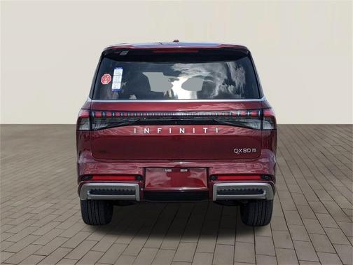 2025 INFINITI QX80 Luxe