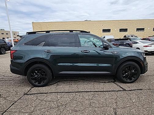 2023 Kia Sorento X-Line S