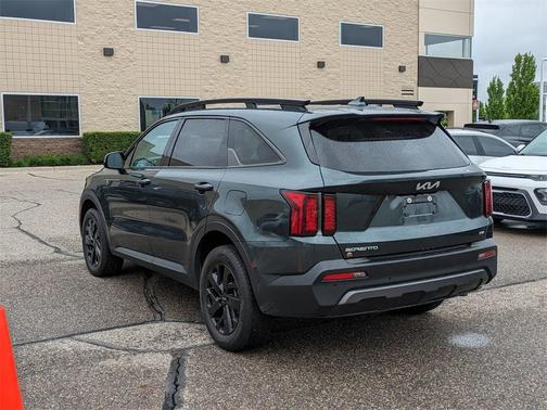 2023 Kia Sorento X-Line S