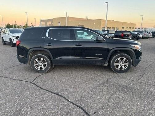 2018 GMC Acadia SLE-1