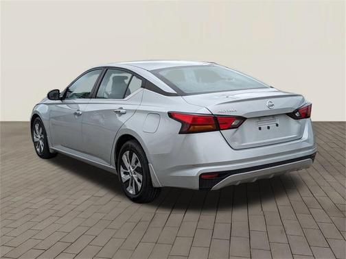 2022 Nissan Altima 2.5 S