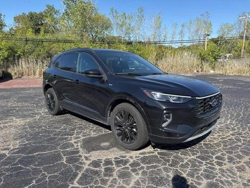 2023 Ford Escape ST-Line Elite