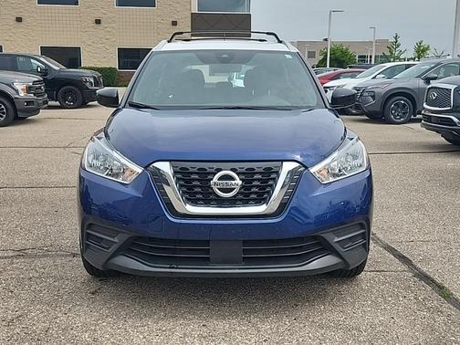 2020 Nissan Kicks SV