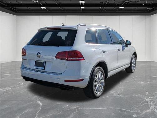 2012 Volkswagen Touareg VR6