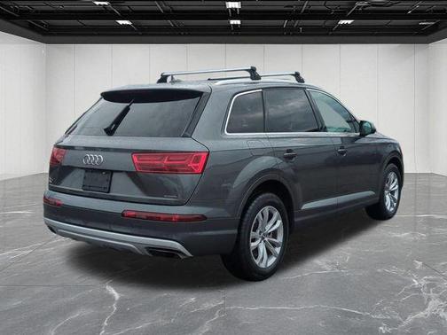 2019 Audi Q7 55 Premium