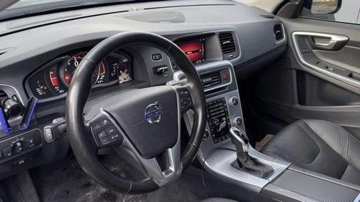 2018 Volvo S60 T5 Inscription Platinum