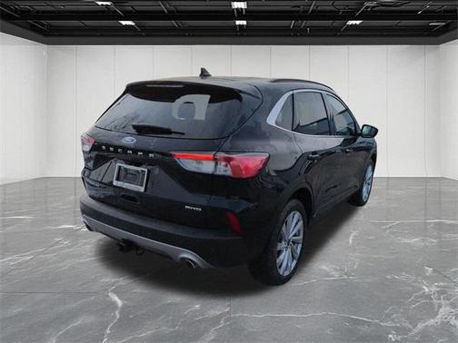 2021 Ford Escape Titanium