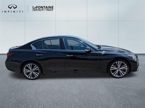 2022 INFINITI Q50 SENSORY