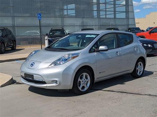 2013 Nissan Leaf SV