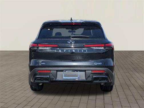 2025 INFINITI QX60 Pure