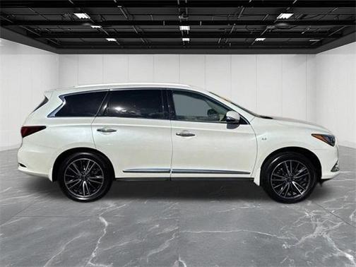 2018 INFINITI QX60 Base