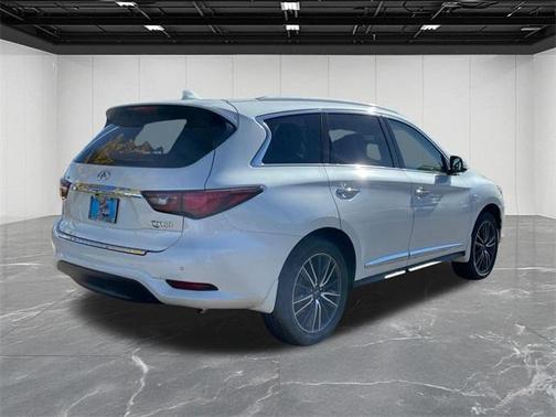 2018 INFINITI QX60 Base