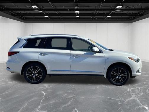 2018 INFINITI QX60 Base