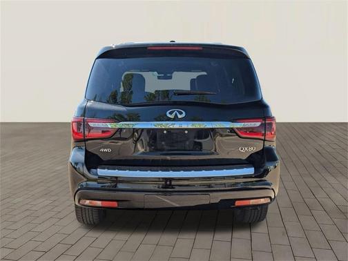 2022 INFINITI QX80 SENSORY