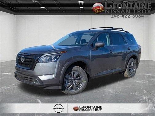 2025 Nissan Pathfinder SV