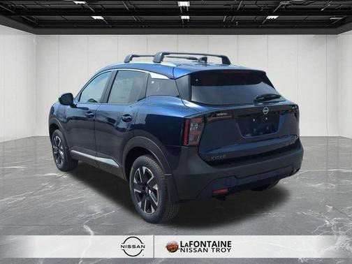 Deep Blue Pearl 2026 Nissan Kicks SV