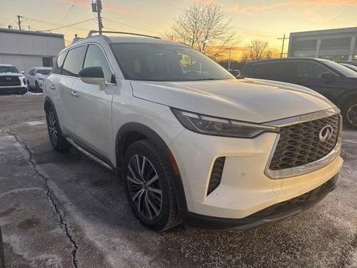 2023 INFINITI QX60 SENSORY