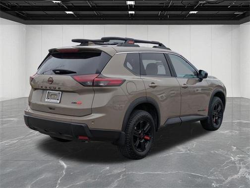 2025 Nissan Rogue Rock Creek