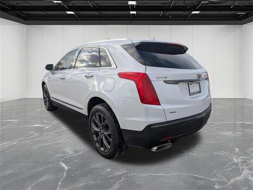 2018 Cadillac XT5 Premium Luxury